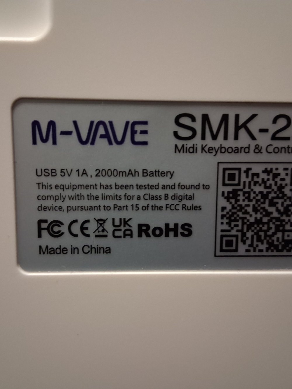 M-Vave 25-Key USB MIDI Keyboard Controller - White - Picture 7 of 16